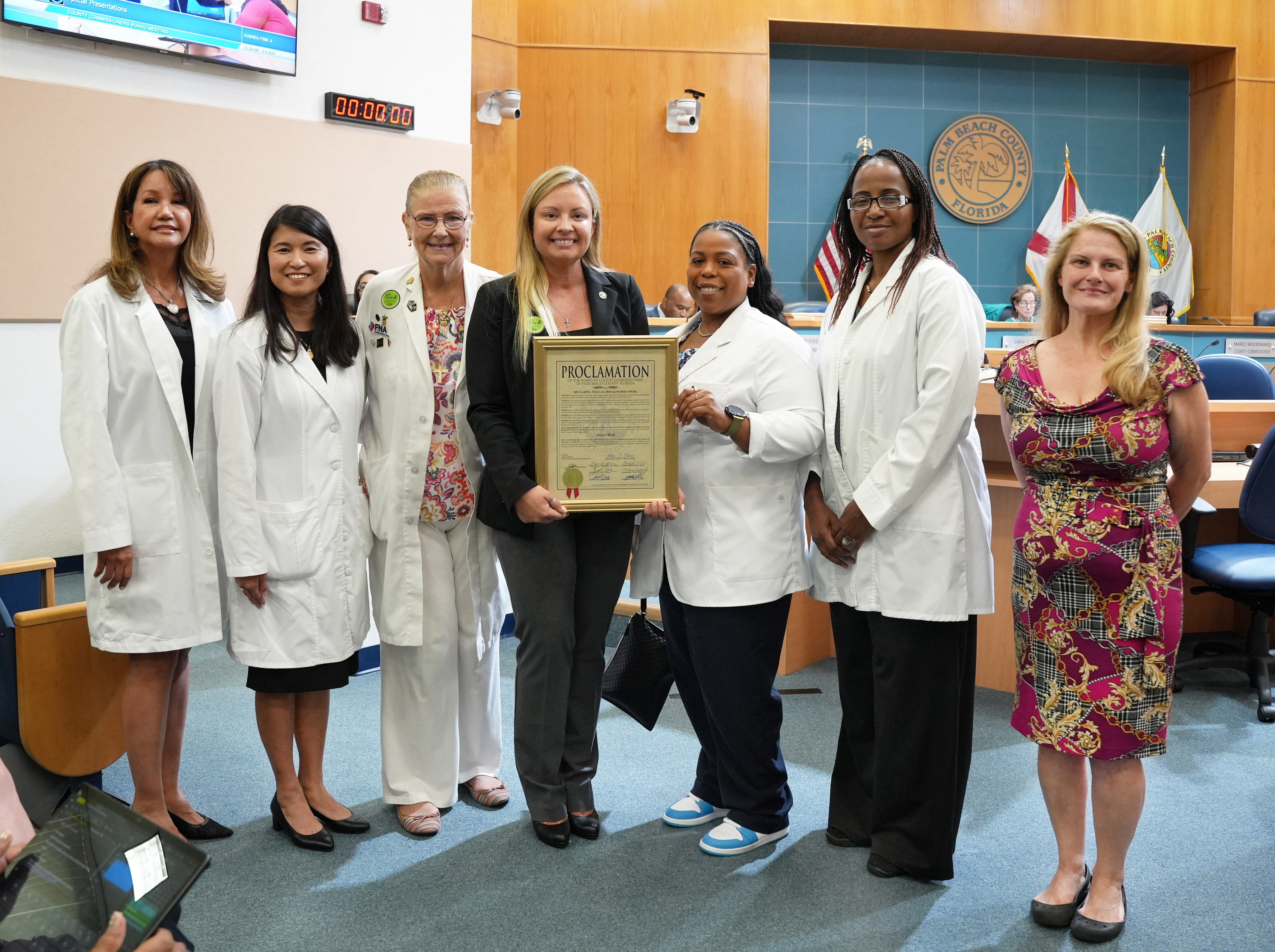 /NewsroomImages/0525/PHOTO-E-D6-DSC01870_Nurses%20Week.jpg