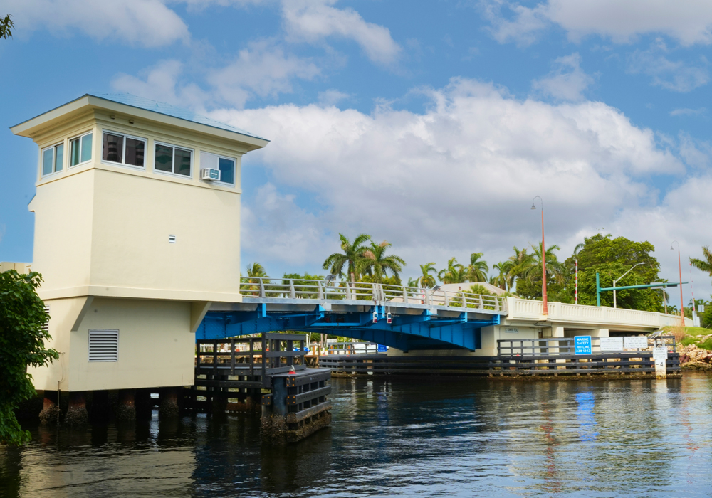 http://pbcauthor/NewsroomImages/0625/camino-real-bridge.jpg