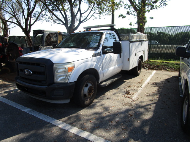 2016 FORD F-350 UTILITY TRUCK