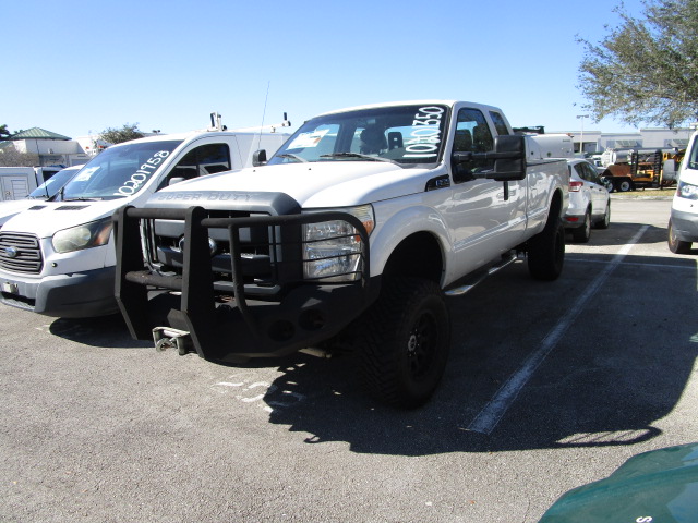 2016 FORD F-350 1 TON 4X4 PICKUP TRUCK
