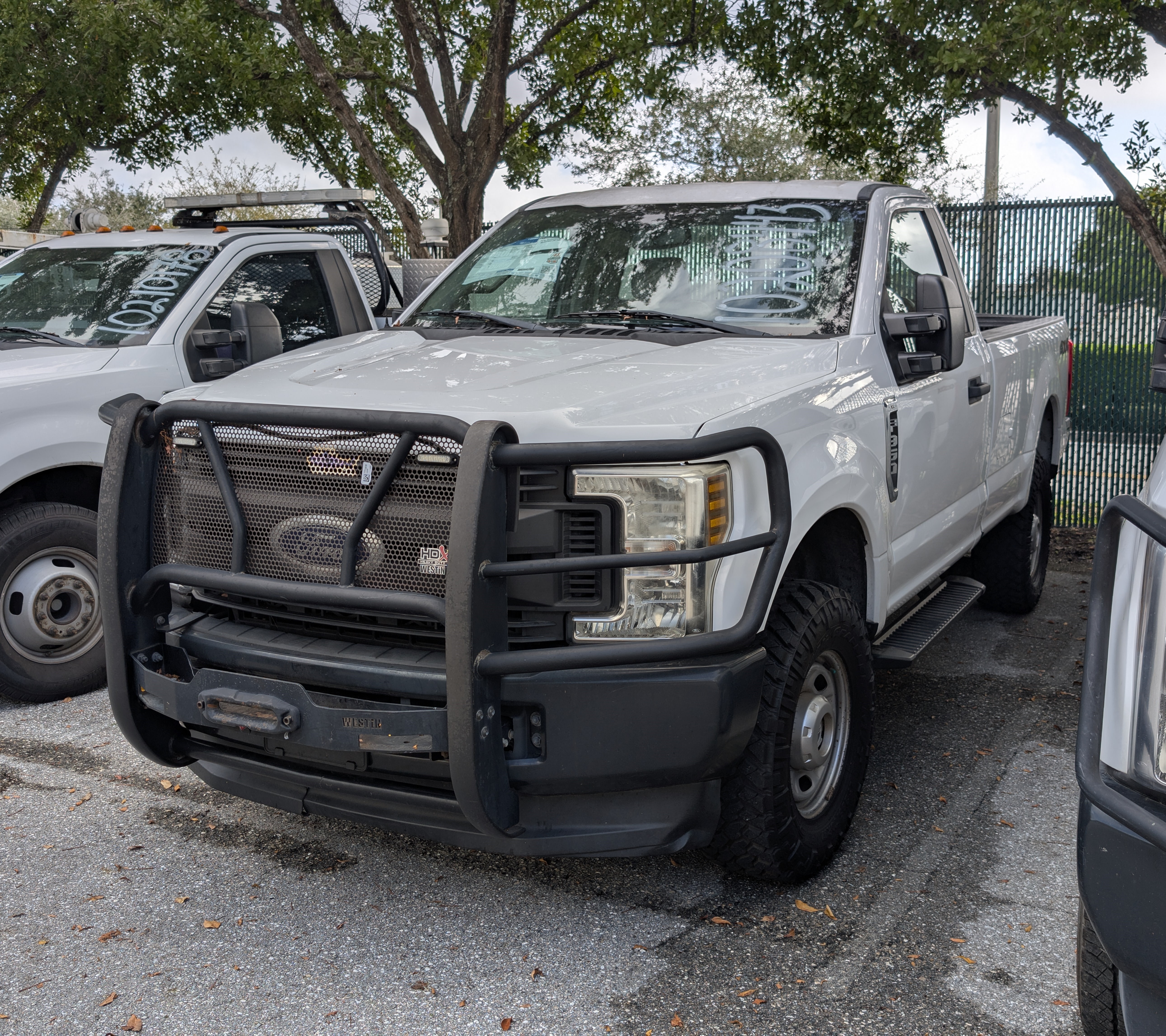 2019 FORD F-350 1 TON 4X4 PICKUP TRUCK