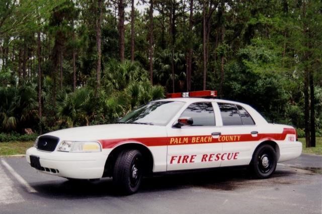 Type of Unit:  Battalion Chief
Station:  23
Year Built:  2013
Manufacturer:  Ford
Chassis:  Crown Victoria