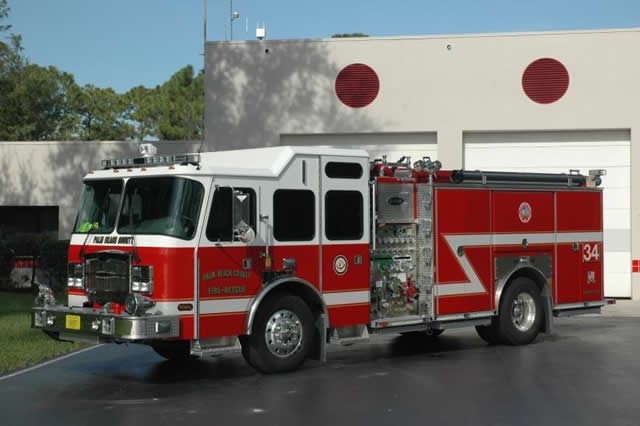 Type of Unit: Engine 
Station: 34 
Year Built: 2013 
Manufacturer:  Sutphen 
Chassis:  Typhoon Custom Cab 
Water Capacity:  750 gallons  
Pump Rate:  1250 gallons per minute  
Foam Capacity:  15 gallons  
