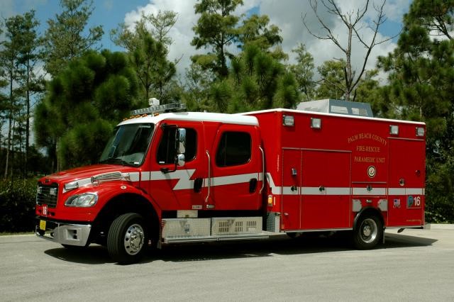 Type of Unit:  Rescue
Station:  16
Year Built:  2005
Manufacturer:  Horton
Chassis:  Freightliner M2