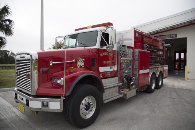 Type of Unit: Tender 
Station: 72 
Year Built:  2003 
Manufacturer:  Ferrara 
Chassis:  Freightliner FL-120 
Water Capacity:  3000 gallons  
Pump Rate:  1230 gallons per minute  
Foam Capacity:  50 gallons