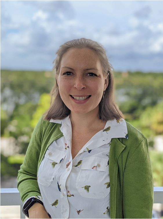 Natalie Frendberg_Headshot.jpg